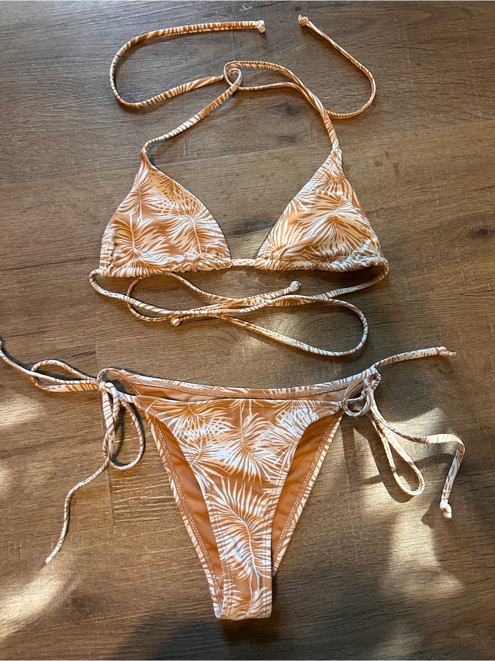 Roxy Bikini Set Womens Size S Beige Tropical Palm Triangle Top Tie-Side